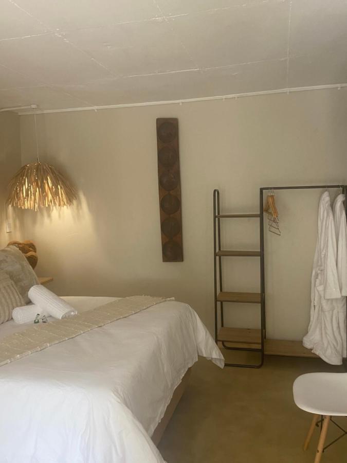 Luxury Upmarket Guesthouse 20 On 4Th Rustenburg Exterior photo
