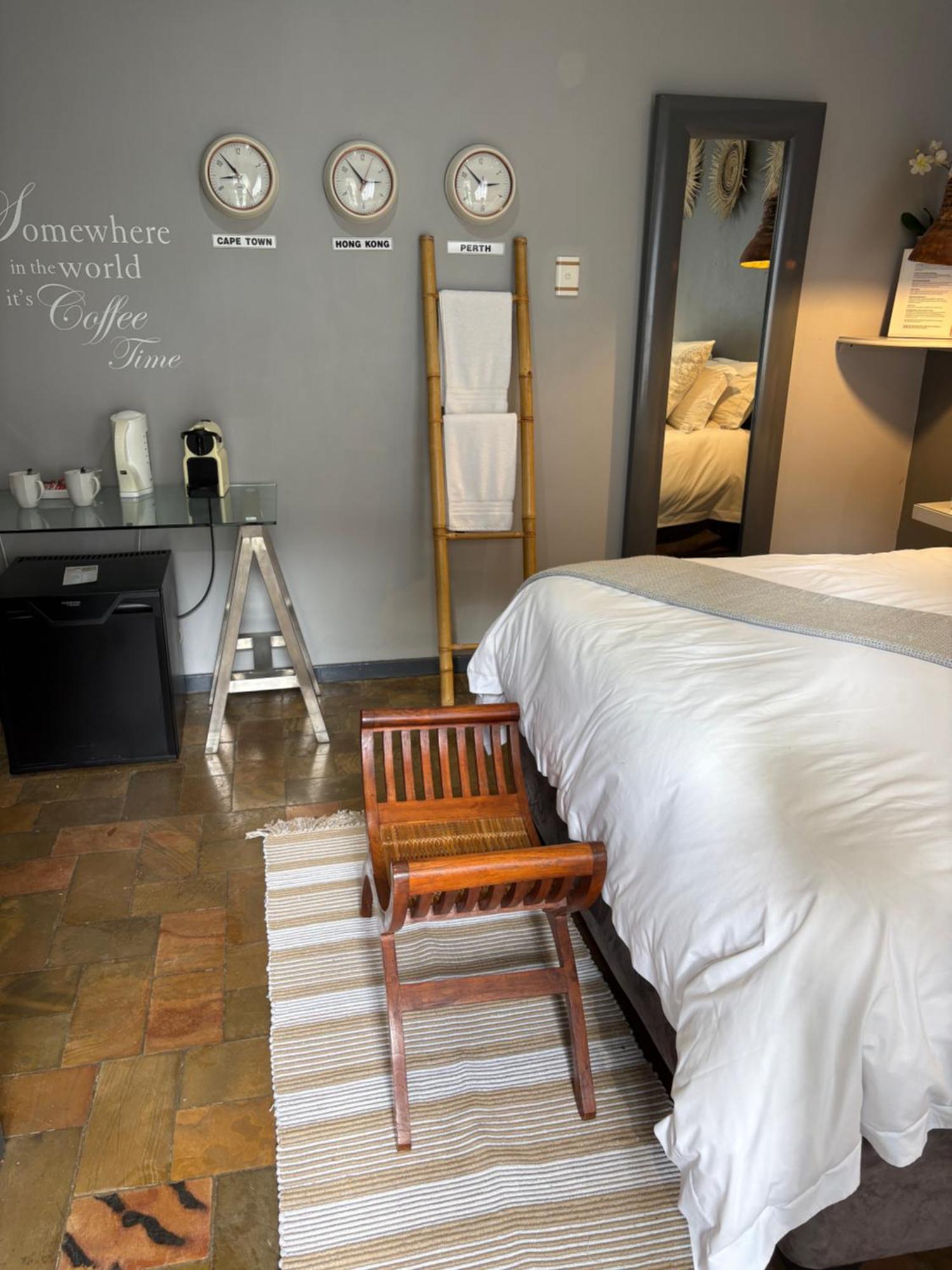 Luxury Upmarket Guesthouse 20 On 4Th Rustenburg Exterior photo