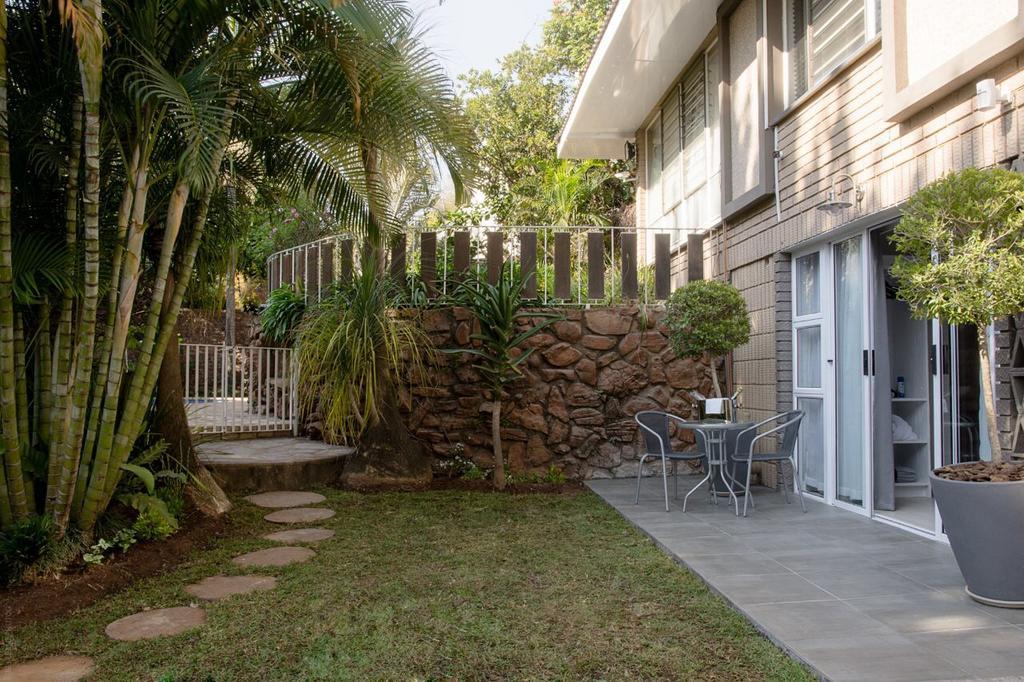 Luxury Upmarket Guesthouse 20 On 4Th Rustenburg Exterior photo